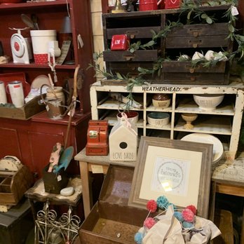 Vintage Mercantile - Antiques Near Me - Hesperia, California