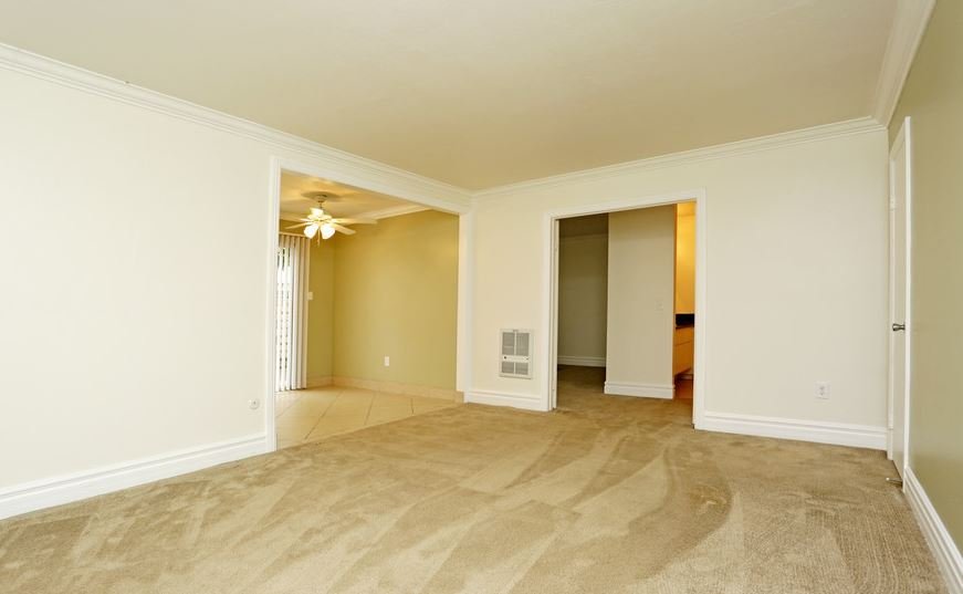 GLEN OAKS APARTMENTS Updated August 2024 17 Photos & 11 Reviews