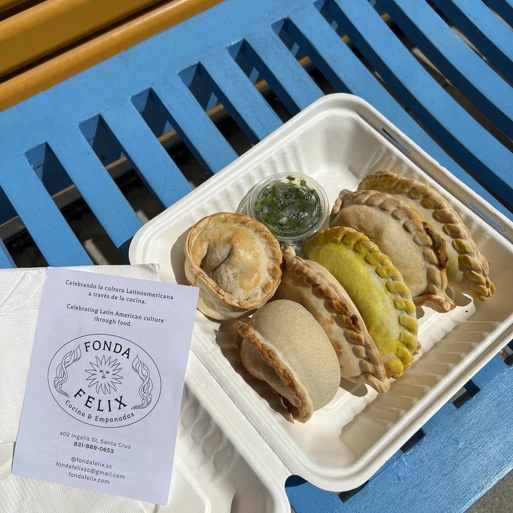 Fonda Felix - 2Peruvian Chicken, 2 Summer Squash & 2 Spinach and White Cheddar. - Empanadas Near Me - Santa Cruz, California