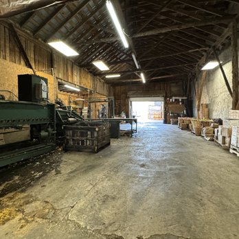 Carver Kyle Orchards - Carver Orchards & Farm Market on October 25, 2023. - Specialty Food Near Me - Cosby, Tennessee