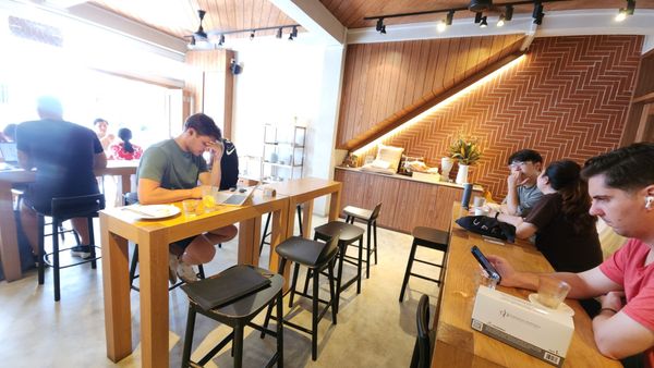 Plain Vanilla Tiong Bahru by null