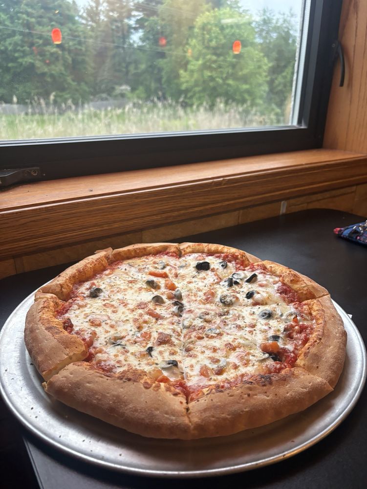 Bourbon Street Pizza Logo