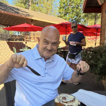 Apple Ridge Farms - Hello cinnamon rolllllllllll! - Bakeries Near Me - Camino, California