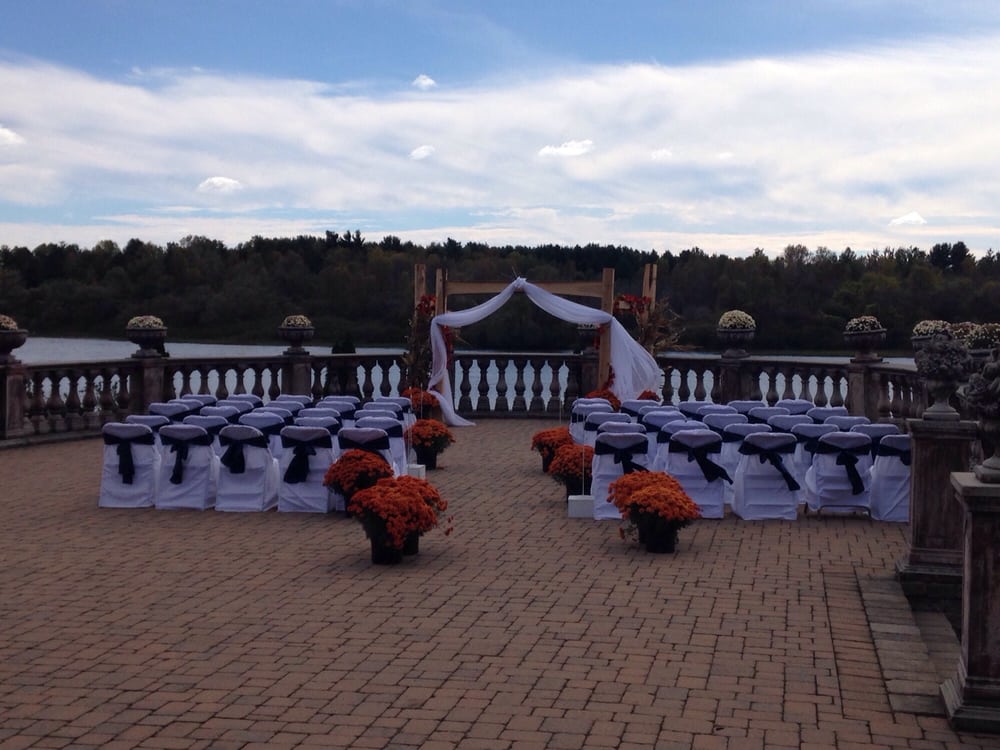 THE GRAND MOHAWK INN Updated August 2024 18 Laughing Rd, Hogansburg, New York Hotels