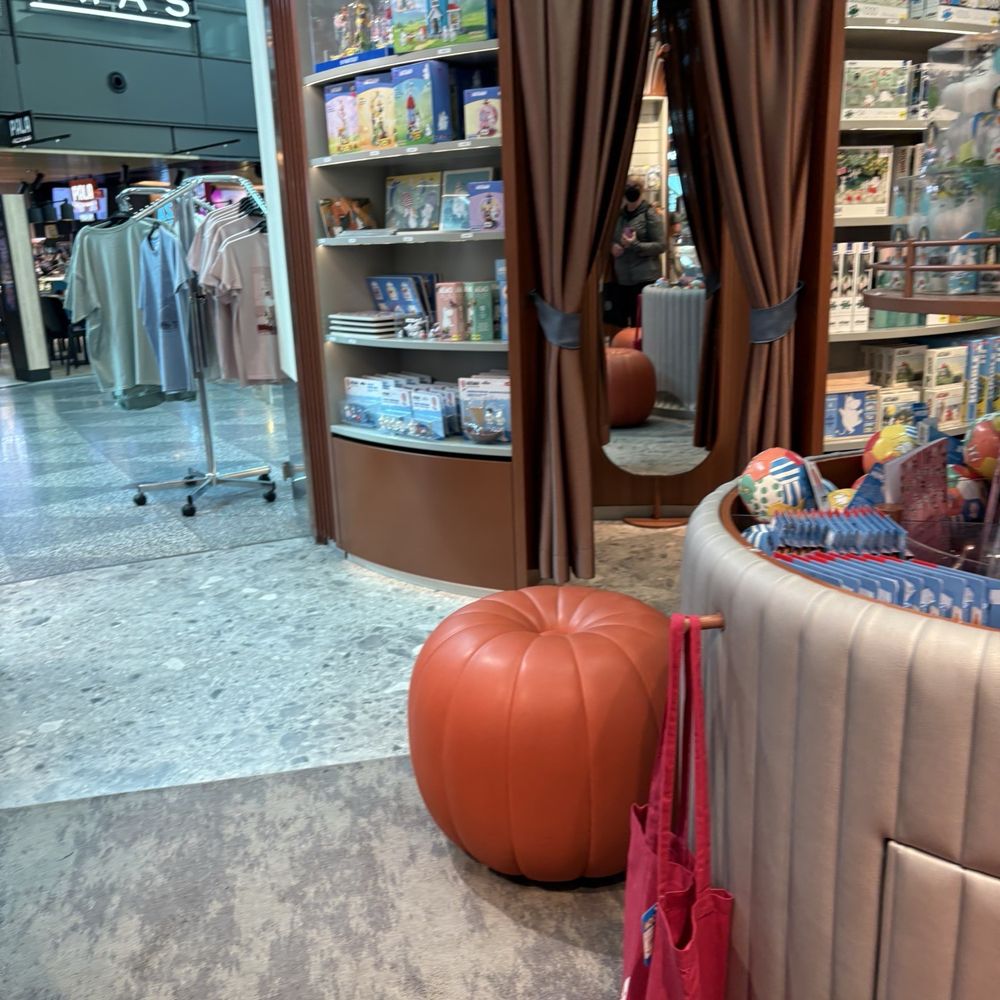 Moomin Shop - Gift Shops Near Me - Vantaa, 18