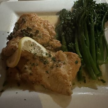 It's Italian Cucina - **Chicken Piccata with broccolini - Wine Bars Near Me - Austin, Texas