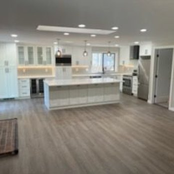 Bora&Co Construction - Kitchen/dining/family after - General Contractors Near Me - Lynnwood, Washington Bora&Co Construction - Kitchen/dining/family after - General Contractors Near Me - Lynnwood, Washington