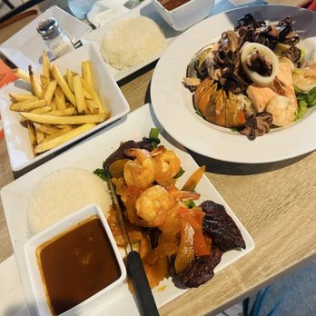 Cayo Caribe - Surf and turf & Marisco de Olive - Seafood Near Me - San Juan, Puerto Rico Cayo Caribe - Surf and turf & Marisco de Olive - Seafood Near Me - San Juan, Puerto Rico
