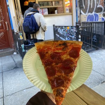 Scarr's Pizza - Pepperoni - Pizza Near Me - New York, New York Scarr's Pizza - Pepperoni - Pizza Near Me - New York, New York