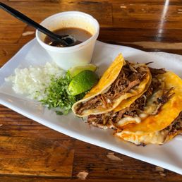 Birria Quesitacos