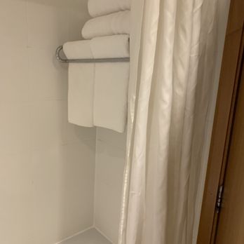 Clayton Hotel Cardiff Lane - Hotels Near Me - Dublin, D