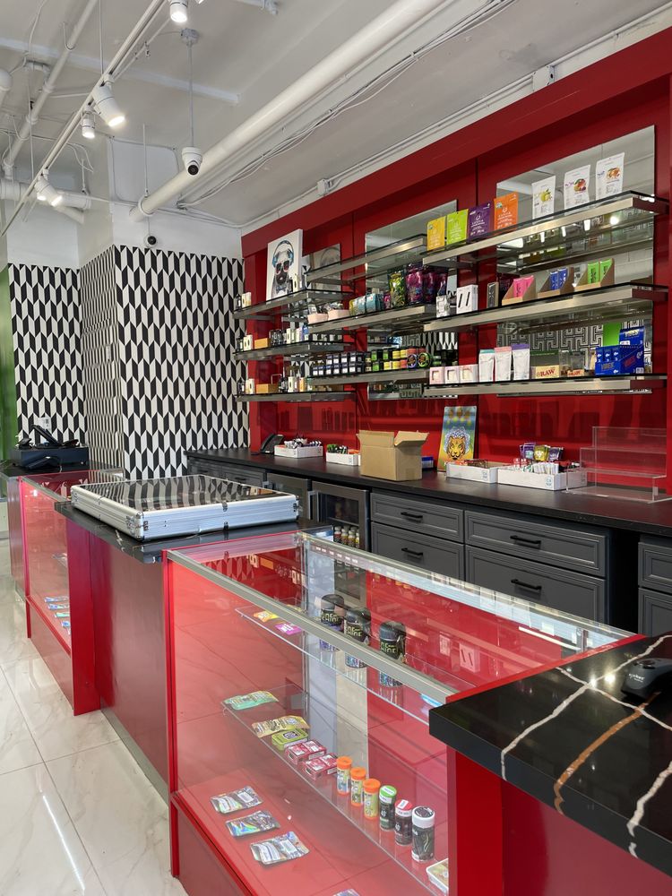 SEAWEED SF CANNABIS DISPENSARY Updated October 2024 12 Photos & 26