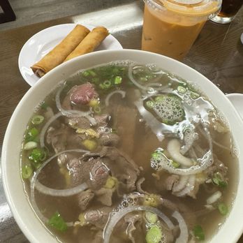 Yum Yum Pho - Yum Yum #2 - Vietnamese Near Me - Aiea, Hawaii