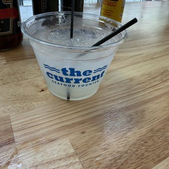 The Current Seafood Bar - Tom Collin's - Seafood Near Me - Sanford, Florida