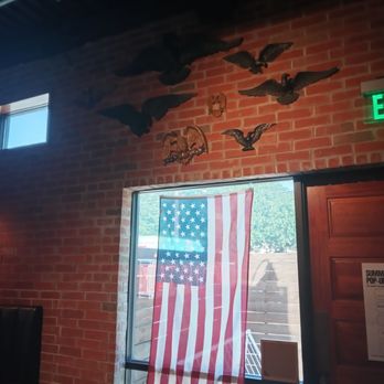 Easy Slider - East Side Ave - American Near Me - Dallas, Texas