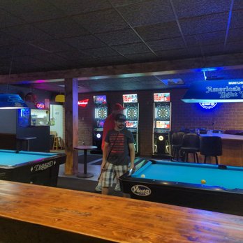 Do Drop Inn Bar & Grill - billiards and pool tables - Bars Near Me - Layton, Utah Do Drop Inn Bar & Grill - billiards and pool tables - Bars Near Me - Layton, Utah