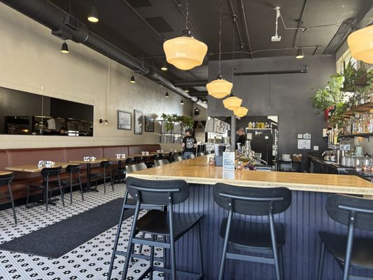 Lyle's Pizzeria by null