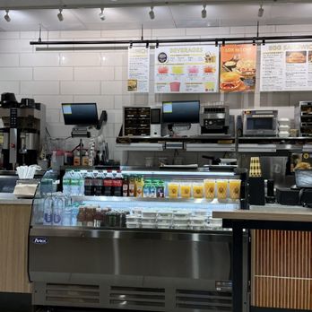Einstein Bros. Bagels - Juice and flavored cream cheeses - Coffee & Tea Near Me - St. Peters, Missouri