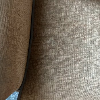 Hilton Garden Inn Fairfield - Dirty chair room 105 - Hotels Near Me - Fairfield, California