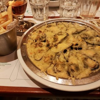 Léon de Bruxelles - Moules gratinées - Belgian Near Me - Vert-Saint-Denis, 77