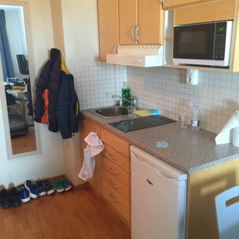 StayAt Stockholm Bromma - Kitchenette - Hotels Near Me - Bromma, Alberta