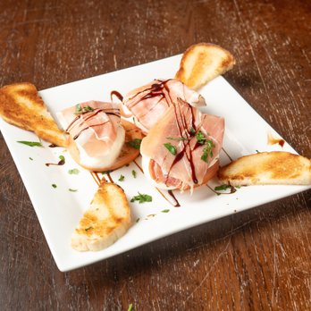 SpeakEasy Tapas Bar - Burratina W/ Proscuitto - Cocktail Bars Near Me - East Rockaway, New York SpeakEasy Tapas Bar - Burratina W/ Proscuitto - Cocktail Bars Near Me - East Rockaway, New York