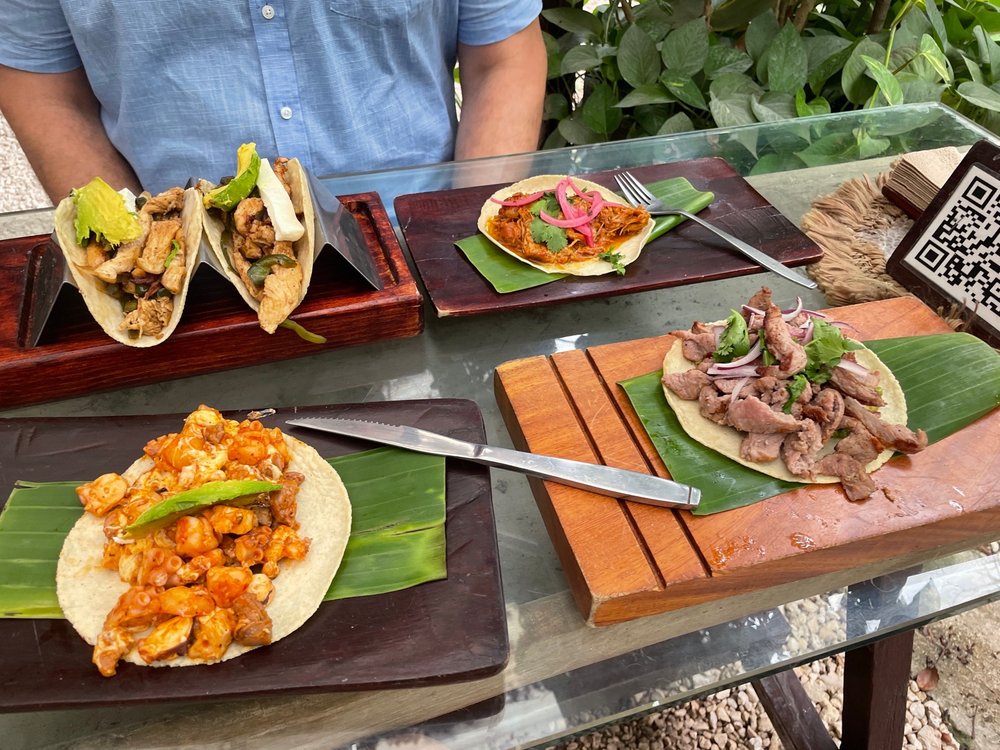 Encanto Cantina
