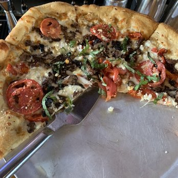 Mellow Mushroom - The Great White added ribeye and mushrooms - Pizza Near Me - Saint Simons Island, Georgia