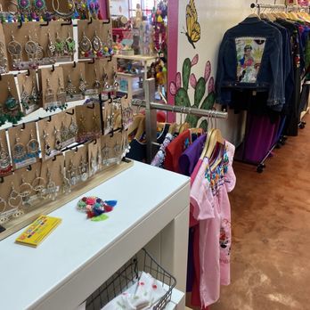 Bonita Vida - Gift Shops Near Me - San Antonio, Texas Bonita Vida - Gift Shops Near Me - San Antonio, Texas