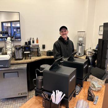 Valo Coffee - Austin with his Decent espresso machines - Coffee & Tea Near Me - Prescott, Arizona Valo Coffee - Austin with his Decent espresso machines - Coffee & Tea Near Me - Prescott, Arizona