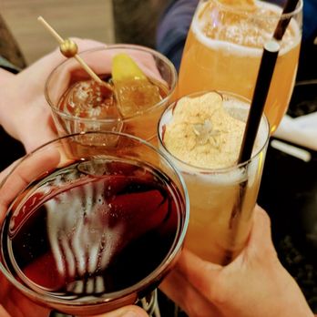 Sardi's - American Near Me - New York, New York