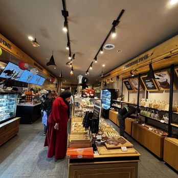 Tous Les Jours - Coffee & Tea Near Me - Chicago, Illinois