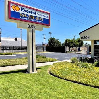 Everest Self Storage - The Front of Office - Self Storage Near Me - Rosemead, California