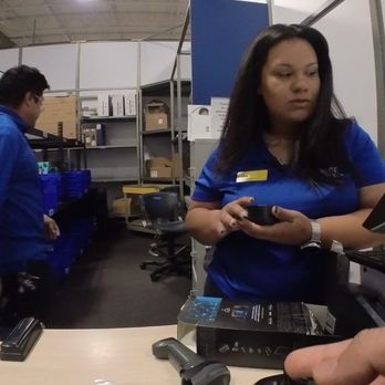 BEST BUY BURBANK - Updated January 2025 - 109 Photos &amp; 736 Reviews 