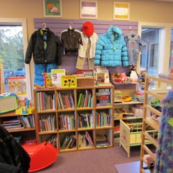 Seattle Children's Bainbridge Bargain Boutique