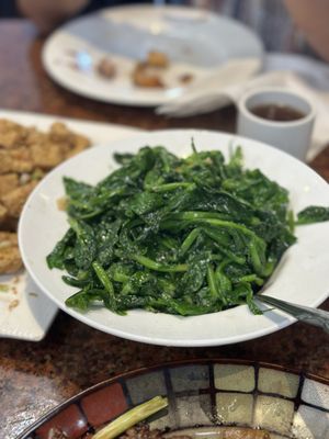 East Pearl Restaurant by null