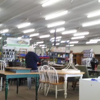Habitat For Humanity ReStore - Lots of sq feet on the showroom floor. - Building Supplies Near Me - Simi Valley, California