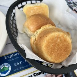 Liberty Restaurant - Bread basket (2 yeast rolls, 1 cornbread)