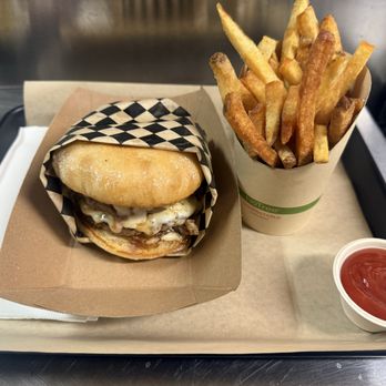 Carnivorous - Burgers Near Me - Los Angeles, California Carnivorous - Burgers Near Me - Los Angeles, California