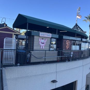 Oracle Park - Crab sandwiches - Stadiums & Arenas Near Me - San Francisco, California