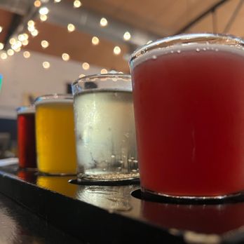 7 Dogs Brewpub - Brewpubs Near Me - Wytheville, Virginia
