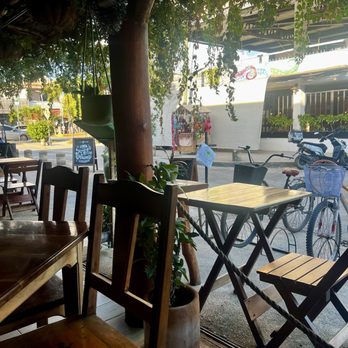 La Hoja Verde - Patio - Vegetarian Near Me - Tulum, ROO