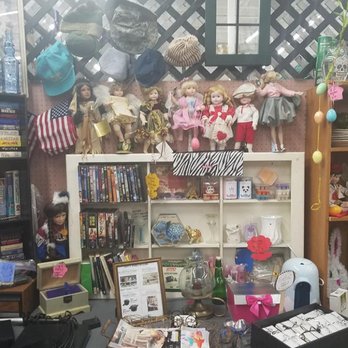Bandera Flea Market - Many items for everyone! - Flea Markets Near Me - San Antonio, Texas Bandera Flea Market - Many items for everyone! - Flea Markets Near Me - San Antonio, Texas