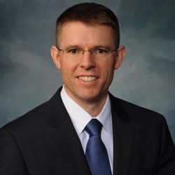 David C Lott, MD