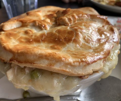 Colonial Diner by null