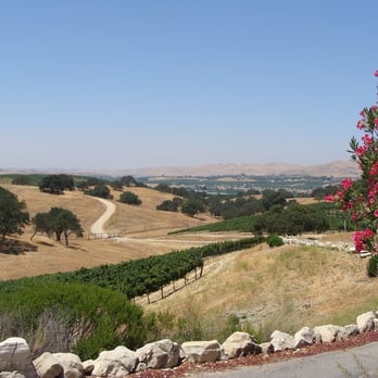 RN Estate Vineyard - Nice view! - Wineries Near Me - Paso Robles, California
