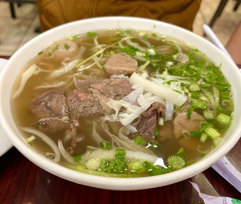 Buckeye Phở by null