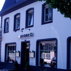 Dione