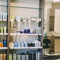 Aveda retail