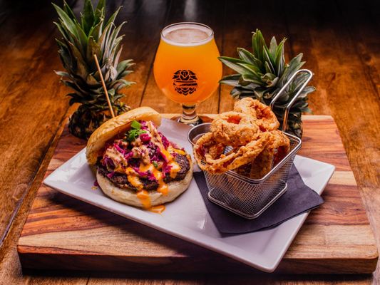 Muck & Fuss Craft Beer and Burgers by null